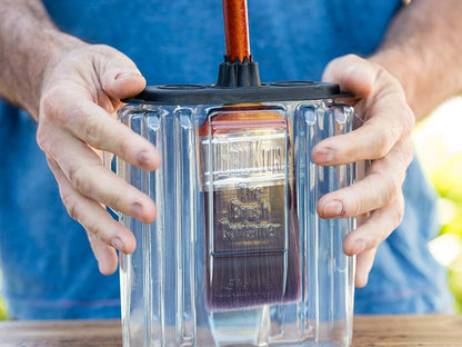 Trade six-pack cleaner with handle